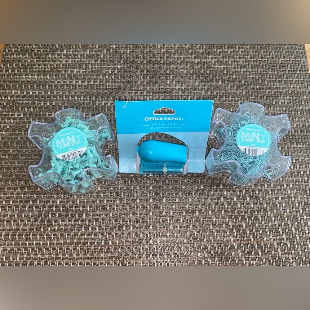 School time! NEW! Aqua Mini Stapler, Mint Small Paper Clips and Push Pins Set!